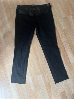 Black Jeans